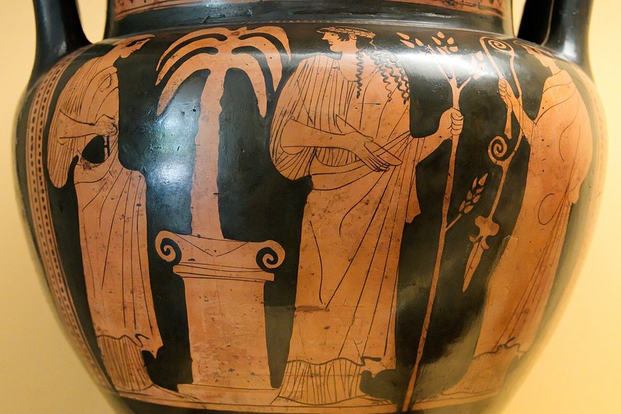 Apollo and Artemis at Delos, by the palm tree — Attic column-krater, c. 450 BC (Madrid) — original