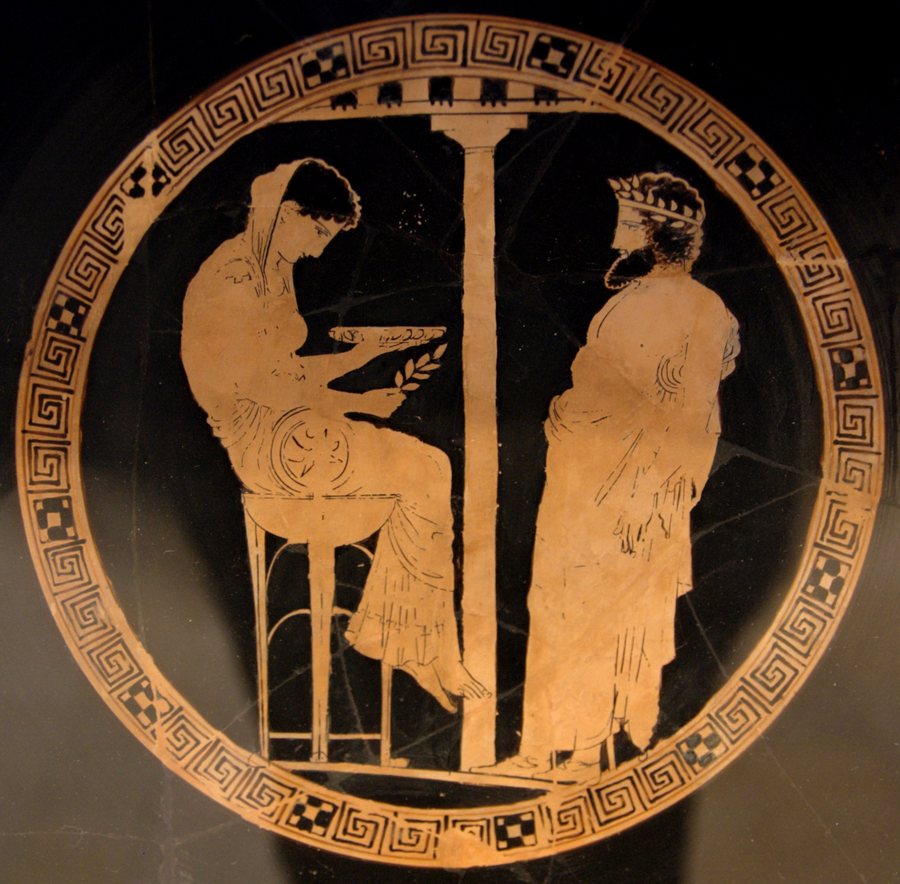 Aegeus consulting the Pythia (as Themis) — Kodros Painter kylix, Berlin F2538 — original