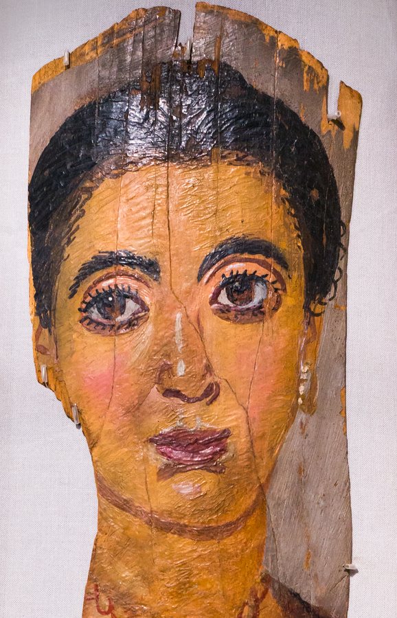 Mummy portrait of a woman, Karlsruhe BLM H 1166 — original