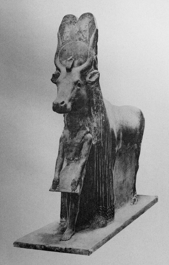Hathor as the divine cow shelters the king — original