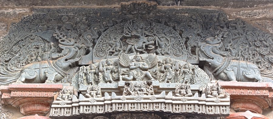 The makara arch of Chennakesava — original