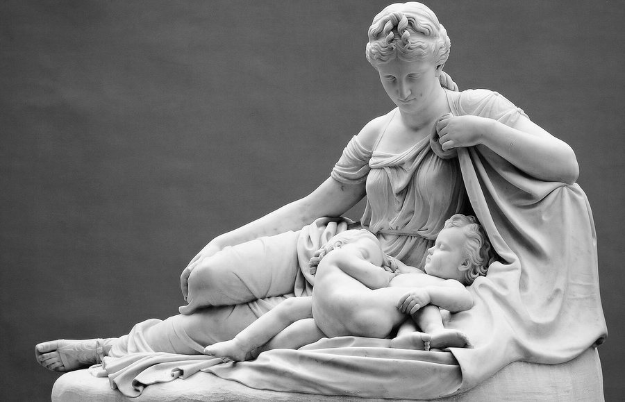 Latona and Her Children, Apollo and Diana (William Henry Rinehart, marble) — original
