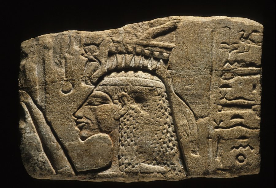 Relief, Queen Nefertiti — original