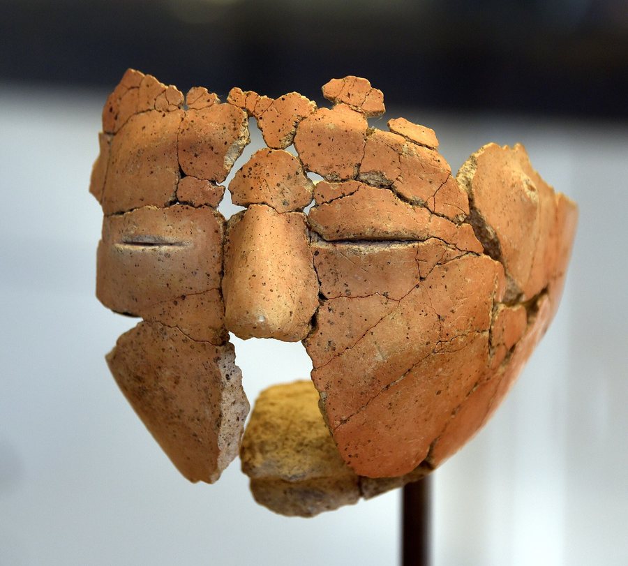 The plastered skull of 'Ain Ghazal — several possible faces — original