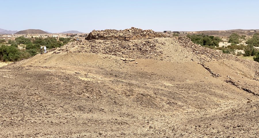 Tumulus of the tomb of Tin Hinan, Abalessa — original